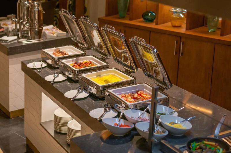 Crystal Inn Hotel - Alamein (Adults Only) El Alamein Exterior foto A chafing dish buffet