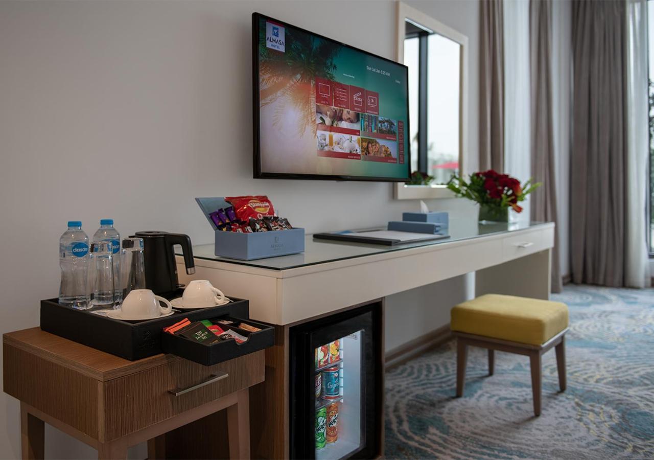 Crystal Inn Hotel - Alamein (Adults Only) El Alamein Exterior foto A hotel room with a mini-bar